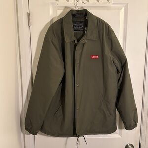 LEVIS JACKET OLIVE SIZE LARGE